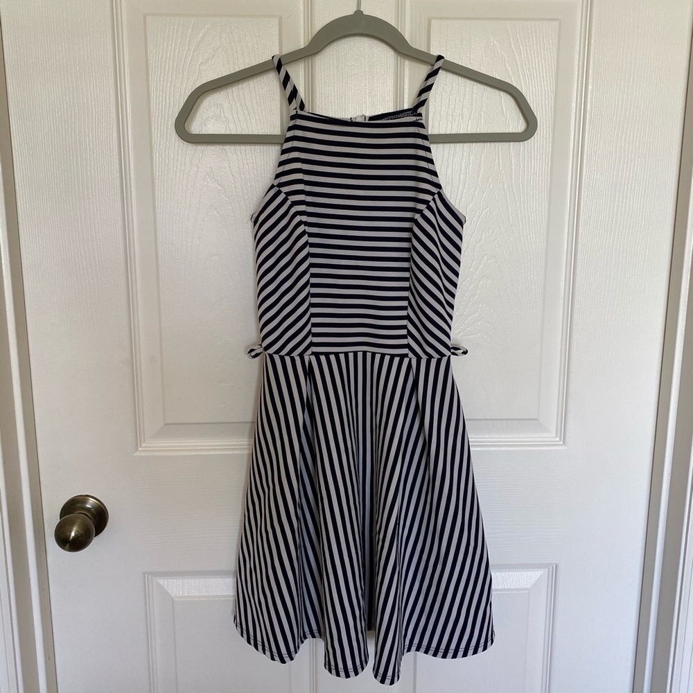 cute lil summer dress
